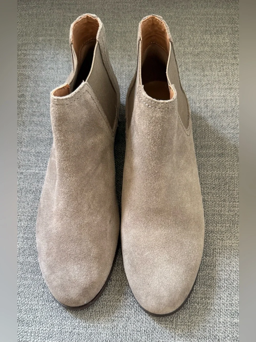 Frye Suede Chelsea Boots 7
